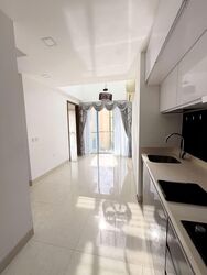 Centra Residence (D14), Apartment #571210571